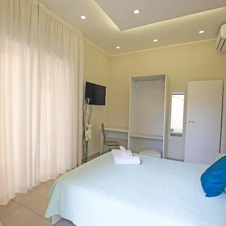 Portobello Bed & Breakfast Naples